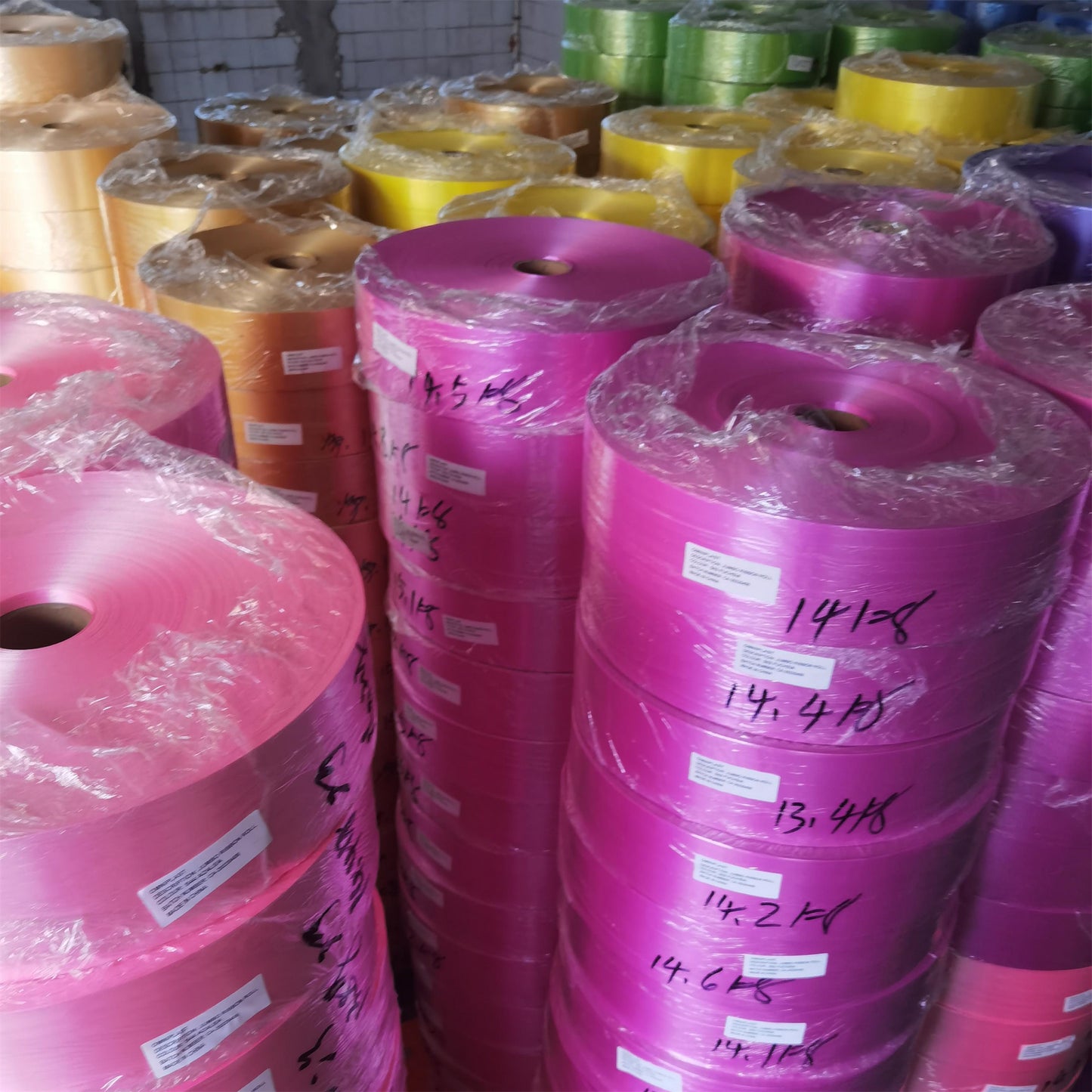 Wholesale Customized Color Plastic Jumbo Ribbon Roll